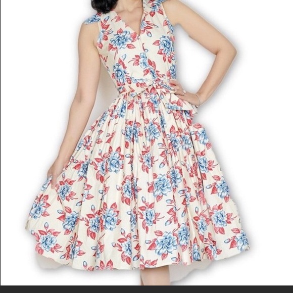 Bernie Dexter Dresses & Skirts - NWT Bernie Dexter Mari Dress Blue Gardenia